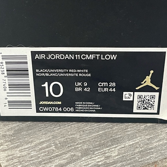 Nike Air Jordan 11 CMFT LOW - great condition!!! - Picture 3 of 7